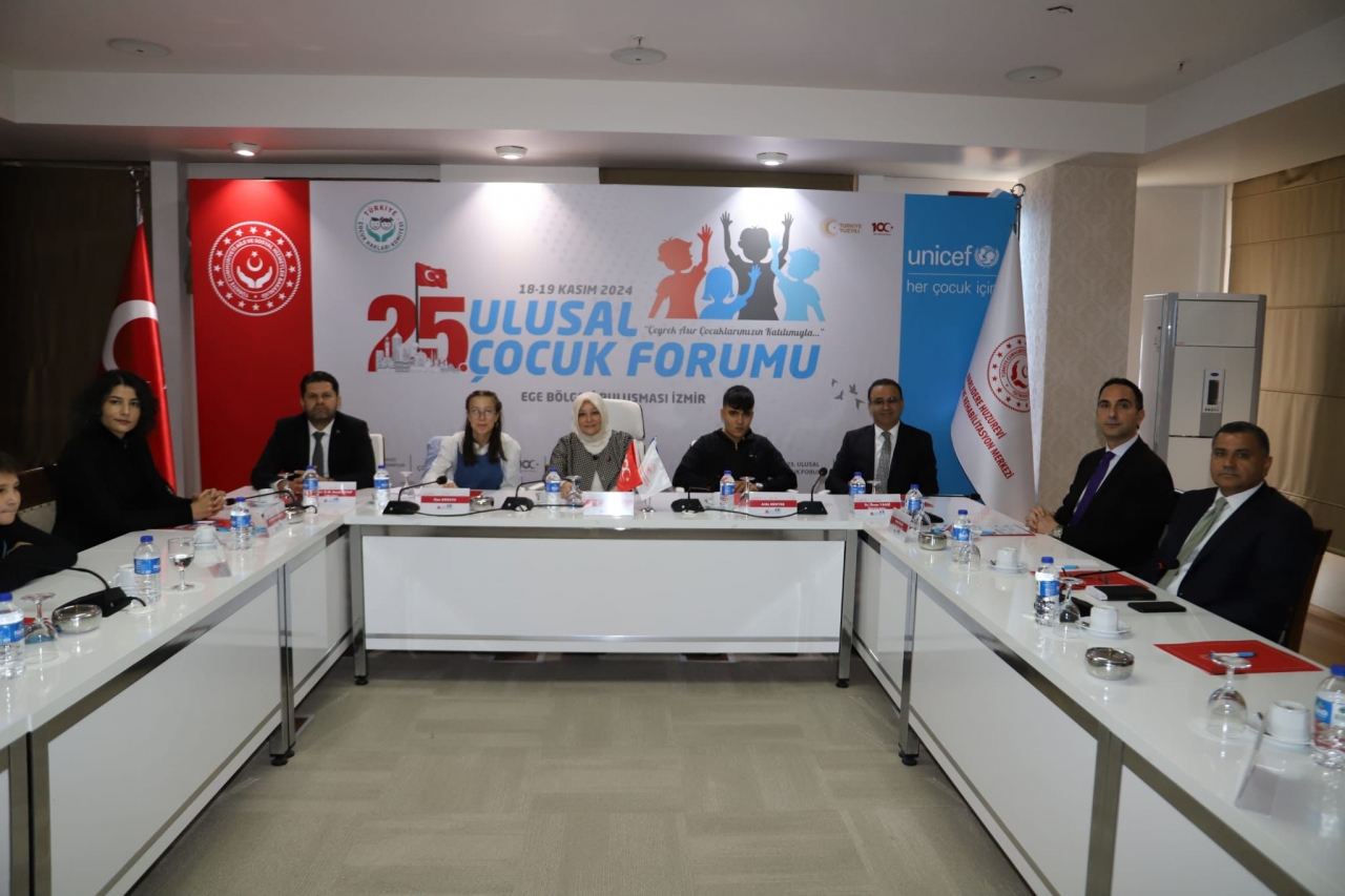 25. Ulusal Çocuk Forumu Çeyrek Asır Çocuk Buluşmaları yapıldı