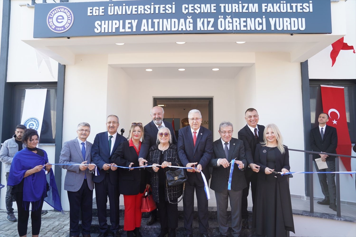Çeşme Turizm Fakültesi'nde öğrenci yurdu hizmete girdi