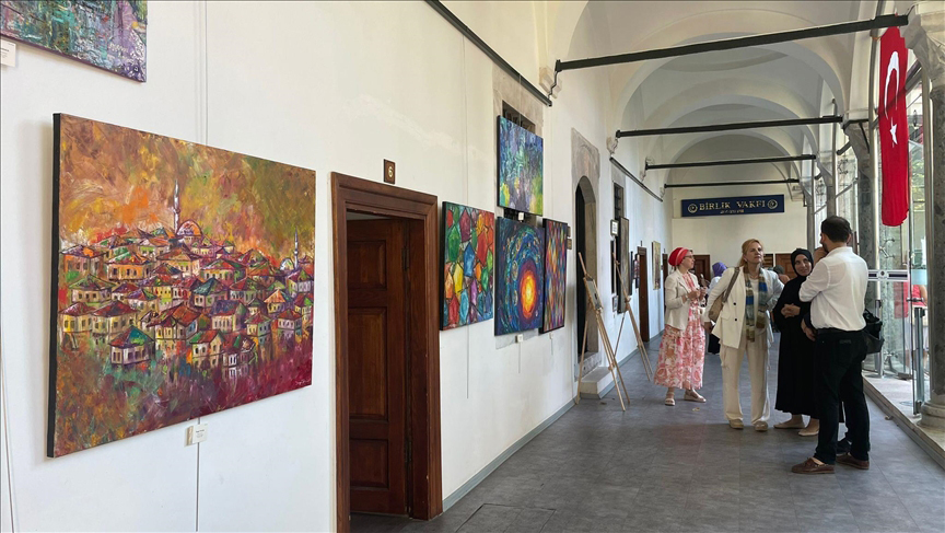 Kütahyalı ünlü ressam Ahmet Yakupoğlu’nun seçme eserleri sergilendi