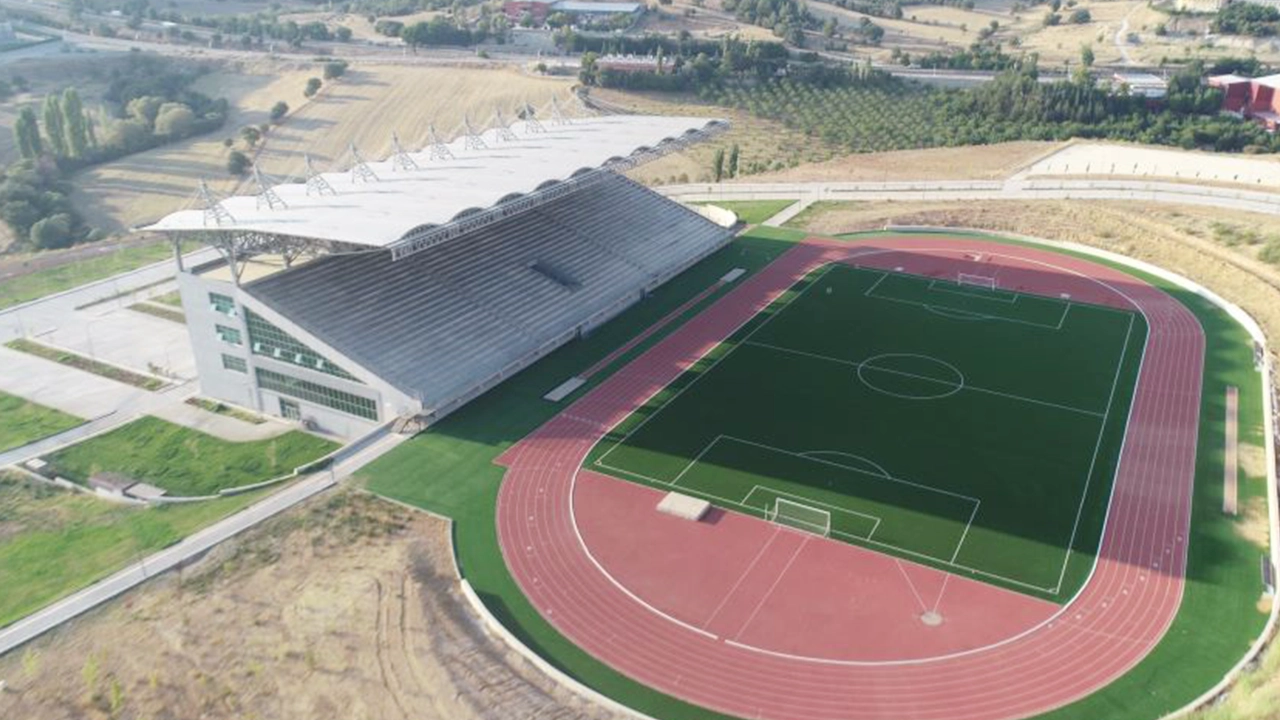 Uşak Üniversitesi'ne Spor Toto'dan Destek