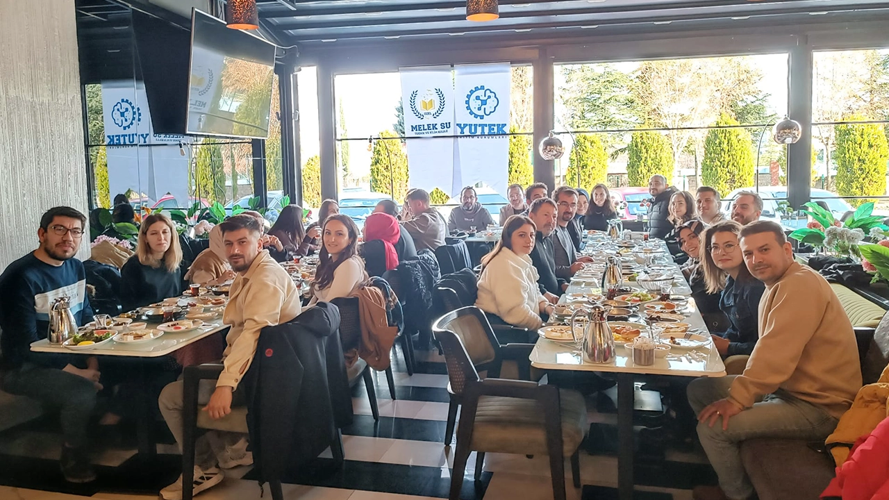 Uşak Meleksu Koleji'nden Anlamlı Etkinlik