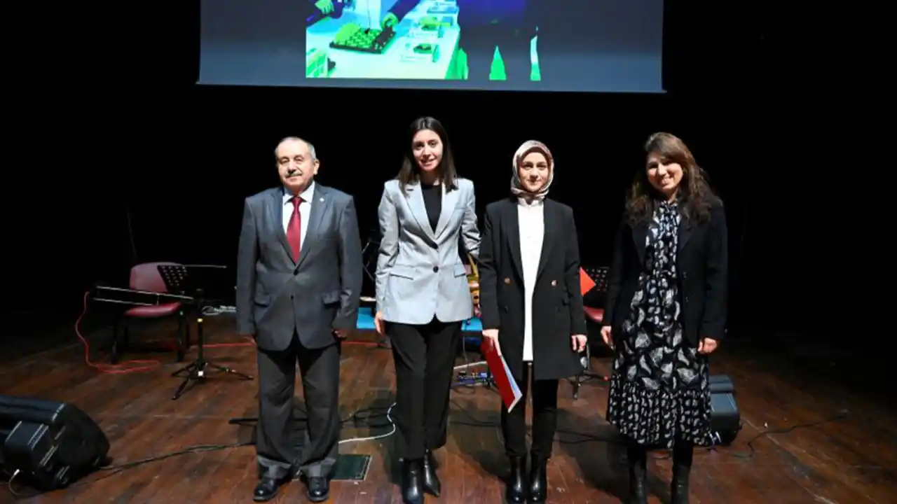 Uşak Üniversitesi’nde Engelsiz Bayrak Ödülleri Sahiplerini Buldu
