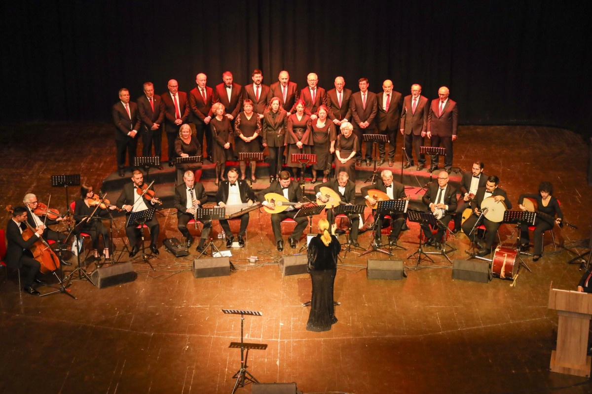 Eyüp Musiki Vakfı ve Uşak Vakıflar Korosu’ndan Unutulmaz Dostluk Konseri