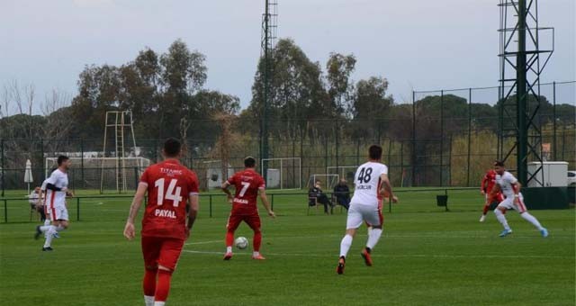 UŞAKSPOR EVİNDE SERİKSPOR’A  MAĞLUP OLDU 0-1