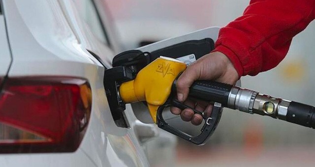 MOTORİNE SESSİZ SEDASIZ ZAMLAR GELMEYE DEVAM EDİYOR “MOTORİNE ÜÇ GÜNDE ÜÇÜNCÜ ZAM”