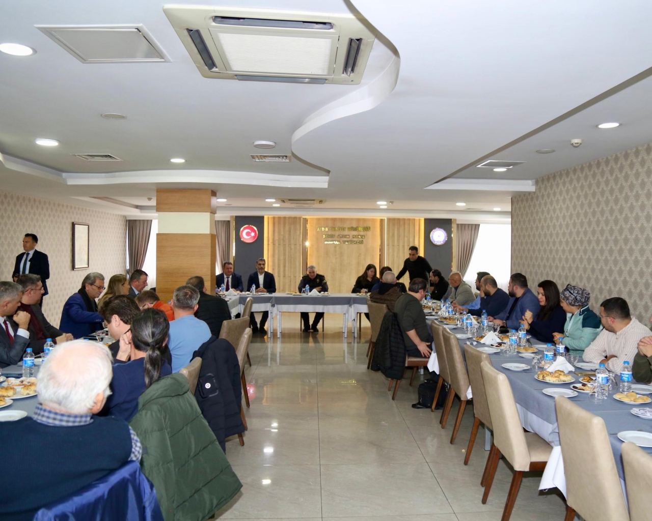 Aydın İl Emniyet Müdürü Erdoğan gazetecilerle bir araya geldi