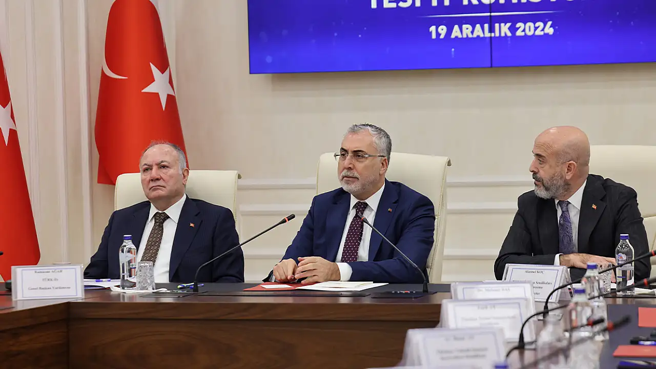 Bakan Işıkhan 2025 yılı Asgari Ücreti Açıkladı