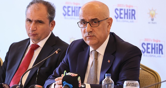 TARIM VE ORMAN BAKANI VAHİT KİRİŞCİ, UŞAK'TA KONUŞTU