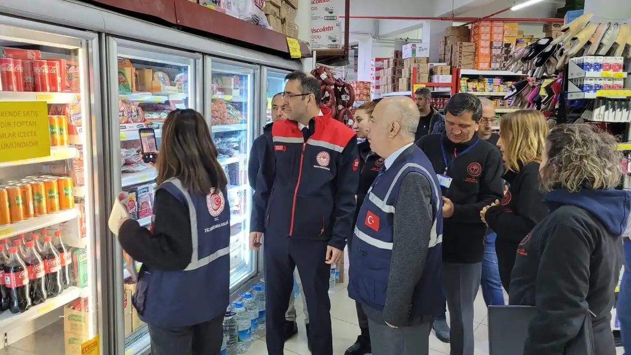 Asgari Ücret Zammı Sonrası Uşak'ta ki Marketlere Fiyat Baskını