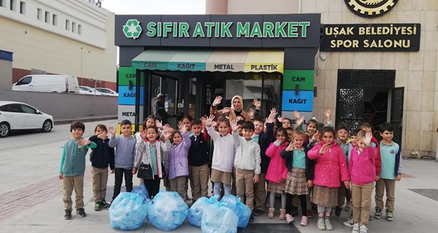 MİNİK ELLERDEN DOĞAYA BÜYÜK DESTEK