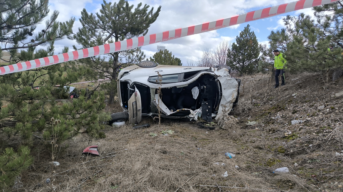 Kütahya'da Kaza Oğuzhan Gündüz Yaşamını Yitirdi: 1 Yaralı