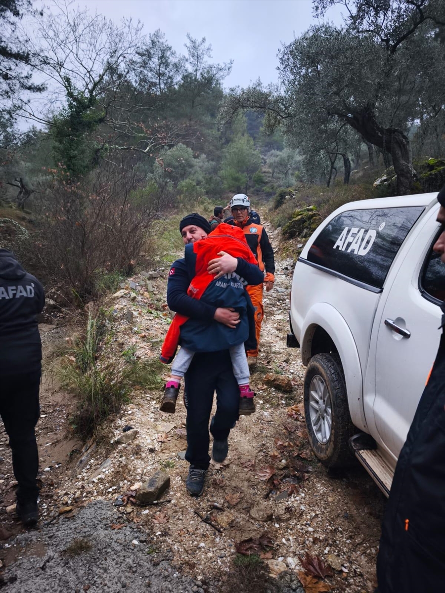 Muğla'da ormanda torunları ile kaybolan yaşlı kadın bulundu