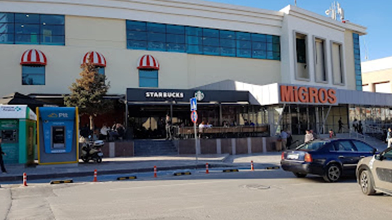 Starbucks Kahve Fiyatlarına Zam Yaptı