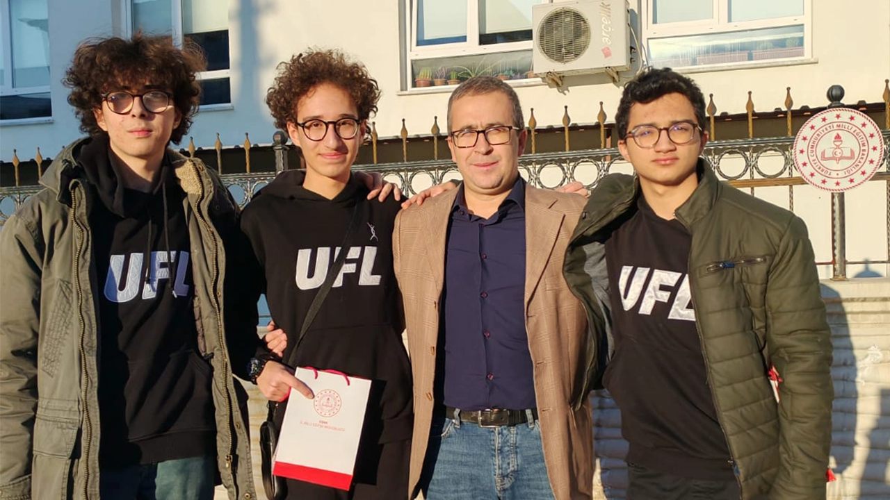 Türkiye’nin Coğrafya Şampiyonları Uşak Fen Lisesi’nden!