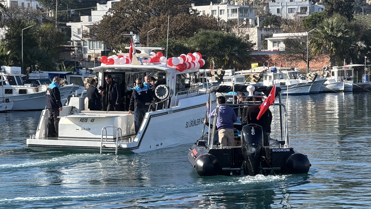 Bodrum'da kontrol ve denetim gemisi "Reis 48" göreve başladı