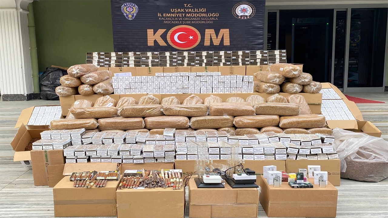 Uşak'ta Kaçak Sigara Operasyonu: 9 Şüpheli Yakalandı