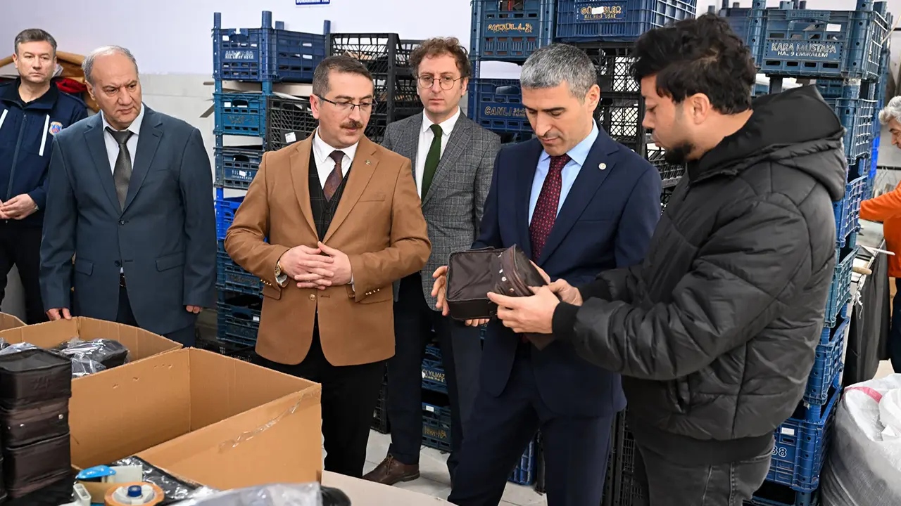 Uşak Valisi, Ceza İnfaz Kurumu’nda İncelemelerde Bulundu