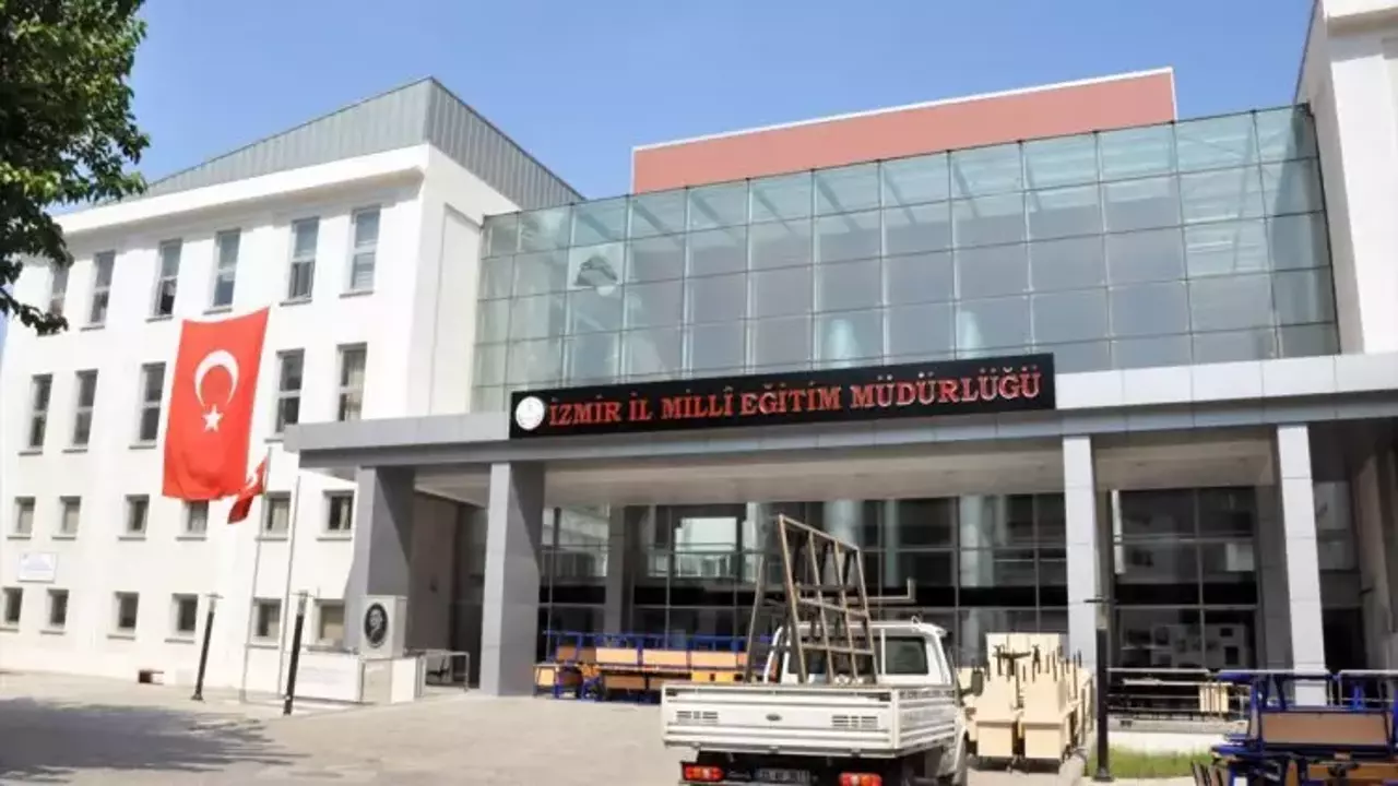 İzmir'de okulda çekildiği iddia edilen görüntülere ilişkin inceleme başlatıldı