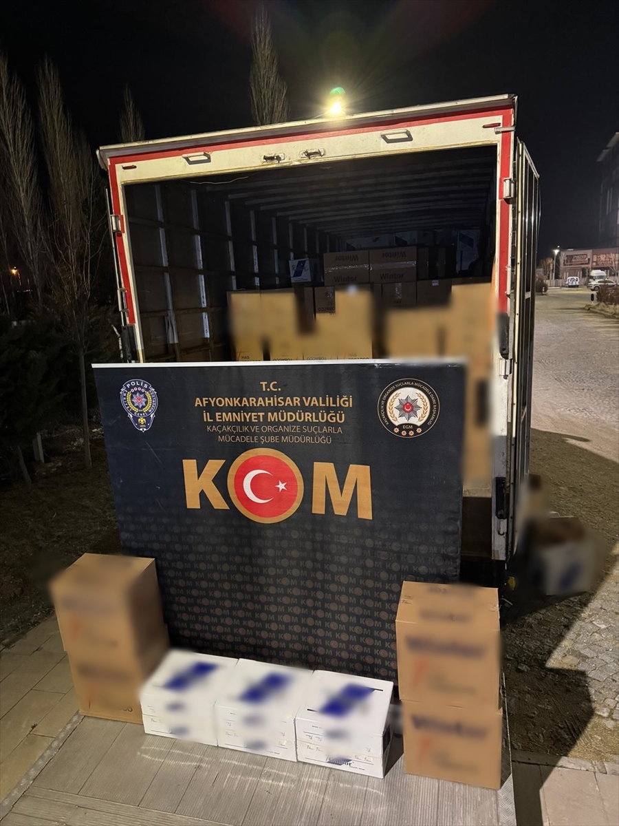 Afyonkarahisar'da 3 milyon 500 bin makaron ele geçirildi