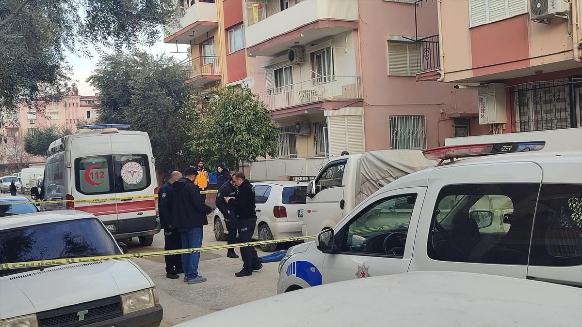 Ödemiş'te sokakta bir kişi ölü bulundu