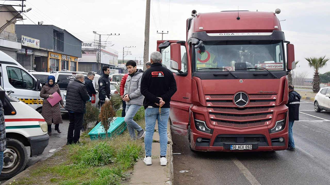 Tır Sürücüsü Aracında Ölü Bulundu