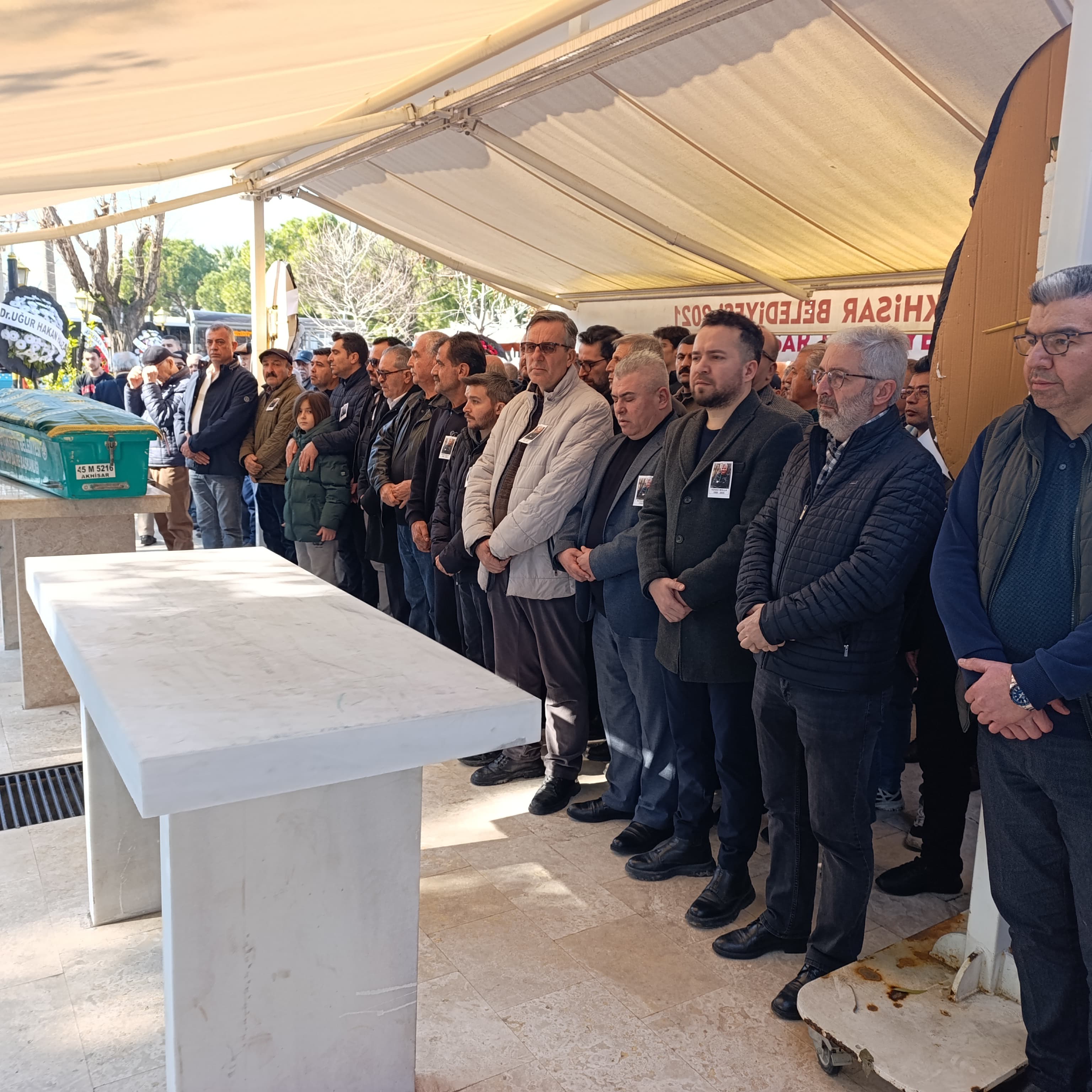 Gazeteci Kenan Molla, son yolculuğuna uğurlandı