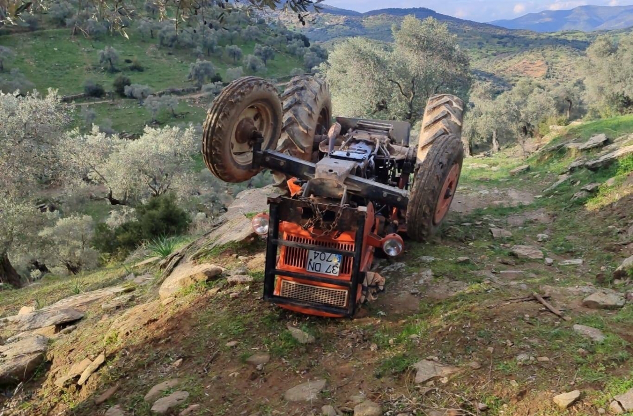 Aydın'da devrilen traktörün altında kalan Ramazan Oktay öldü