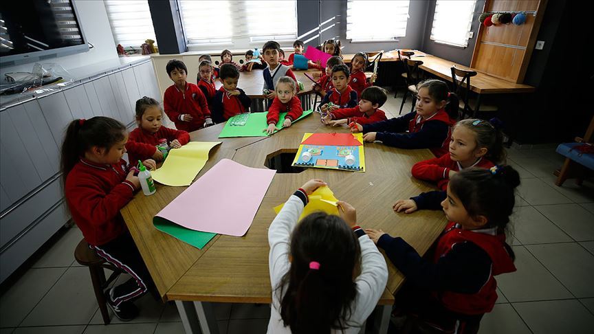 Uşak’ta İşyerlerine Kreş Şartı! Uymayan Yandı!