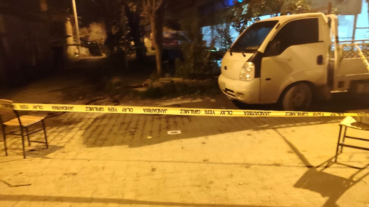 İzmir'de silahlı kavgada 1 kişi öldü