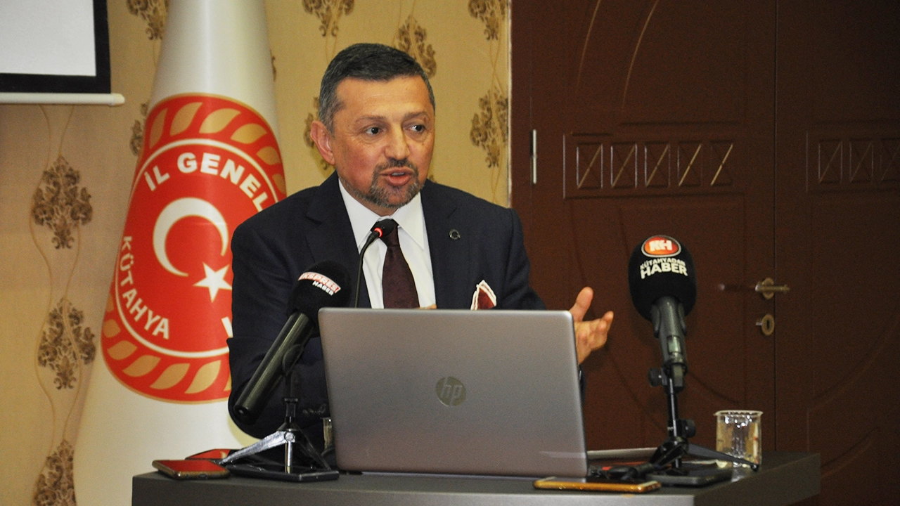 MHP Kütahya Milletvekili Erbaş, İl Genel Meclisi'nde konuştu