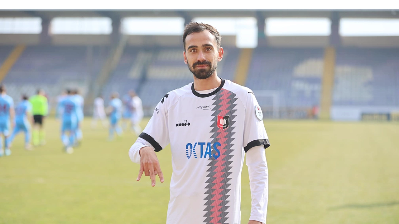 Uşakspor'da Murat Torun Takımdan Ayrıldı
