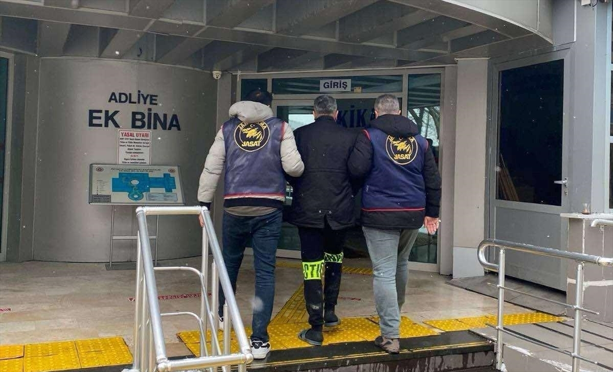 Kütahya'da 3 yıldır aranan firari hükümlü yakalandı