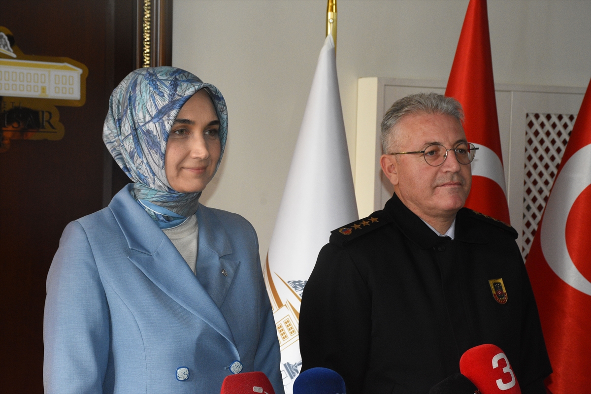 Afyonkarahisar'da asayiş ve güvenlik bilgilendirme toplantısı yapıldı