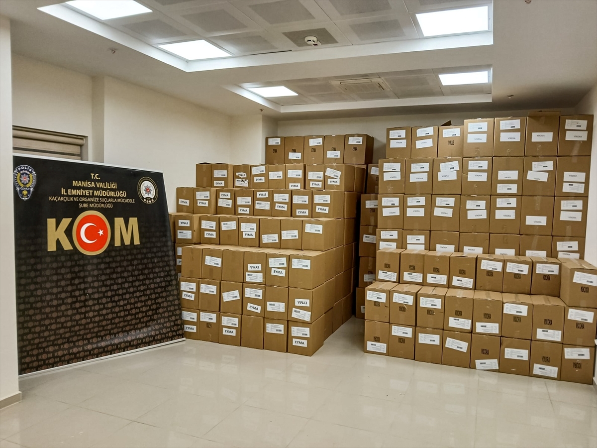 Manisa'da sahte içki operasyonunda 3 şüpheli yakalandı