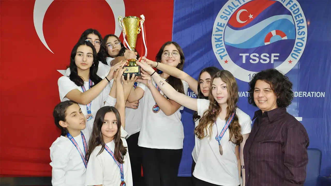 Kütahya'da sualtı hokeyi milli takım seçmeleri ve Türkiye şampiyonası tamamlandı