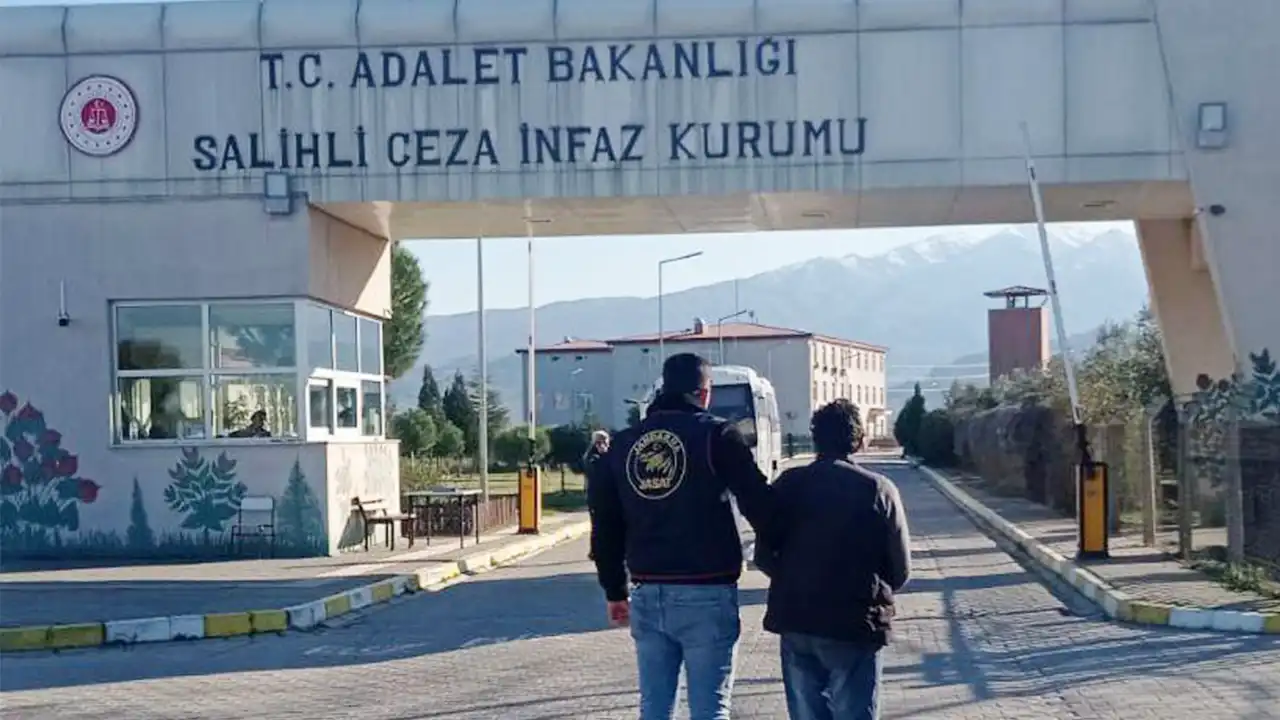 Alaşehir'de firari hükümlü yakalandı