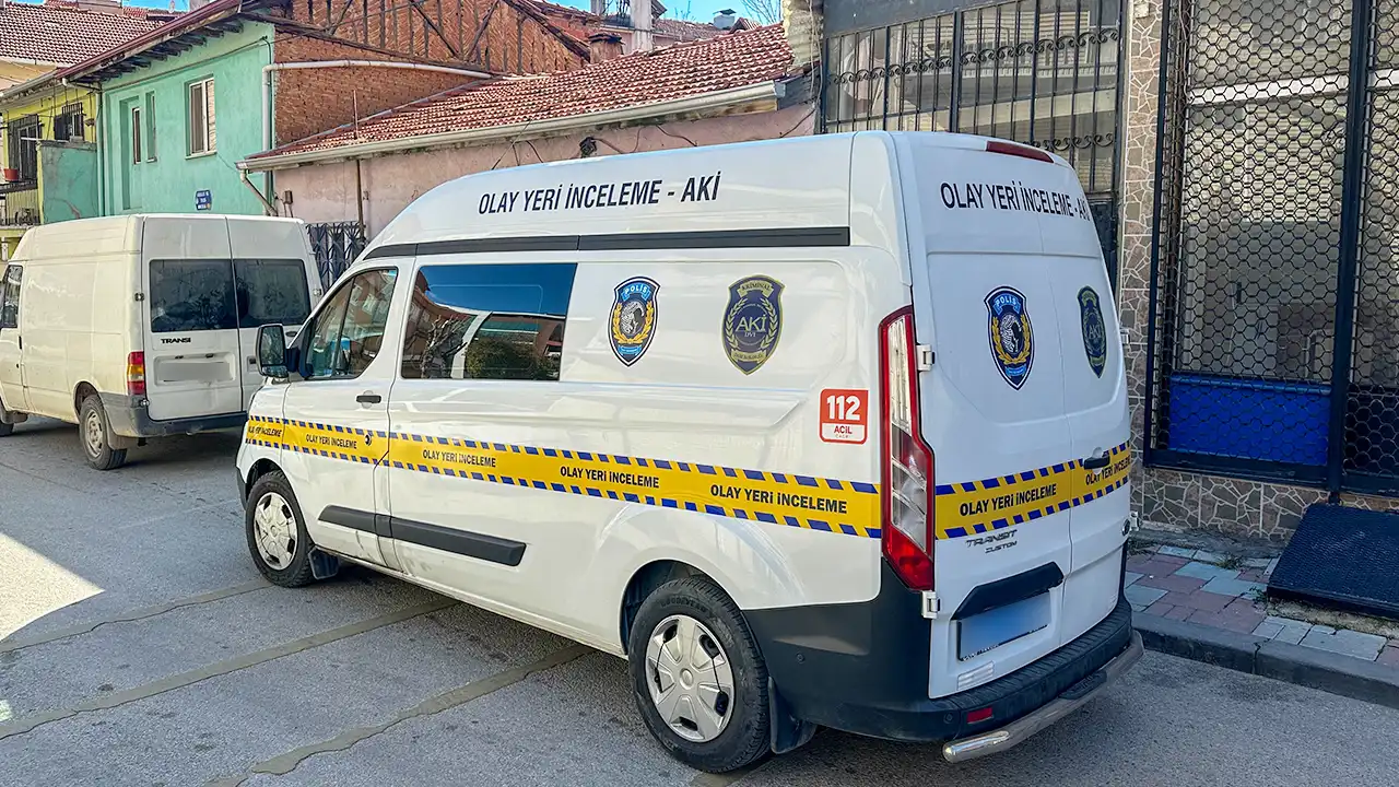 Uşak’ta Kan Donduran Olay! Oğlunun Bıçakladığı Baba Hayatını Kaybetti