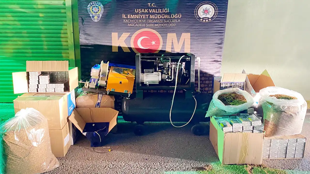 Uşak'ta Kaçak Sigara ve İçki Operasyonu, 2 Kişi Yakalandı
