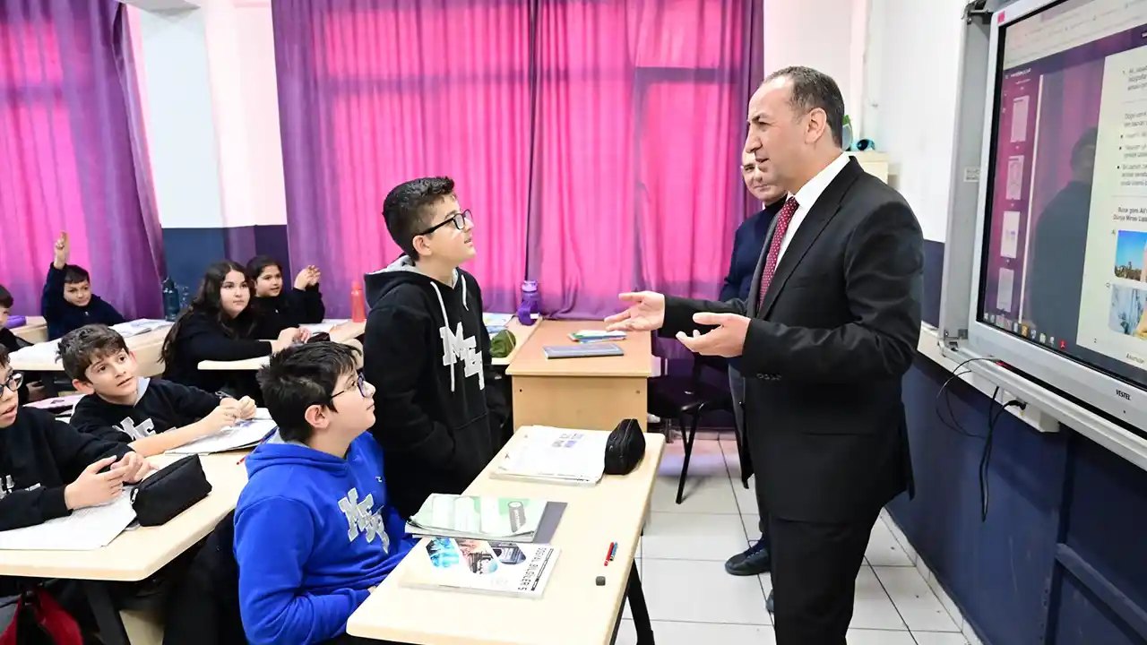 Uşak’ta Maarif Modeli Kapsamında Ders Gözlemleri Yapılıyor