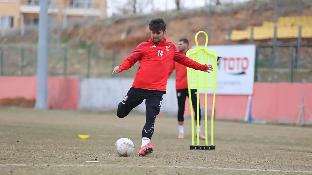 Uşakspor Lig Sonuncusu Adıyaman FK'yı Konuk Edecek