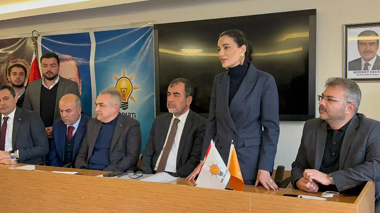 AK Parti'li milletvekilleri Söke'de partililerle bir araya geldi