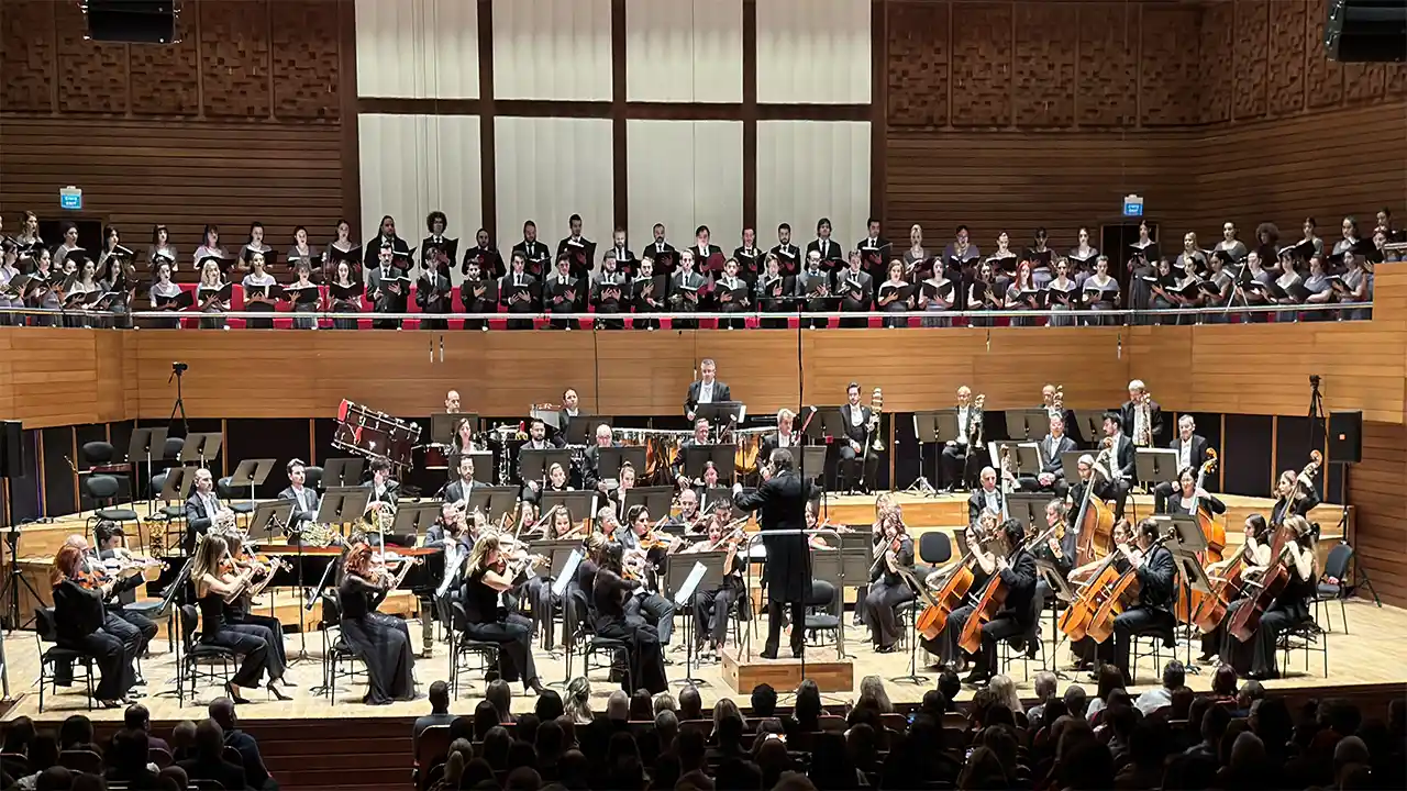25. Afyonkarahisar Klasik Müzik Festivali'nde "Ars Essendi Üçlüsü" konser verdi
