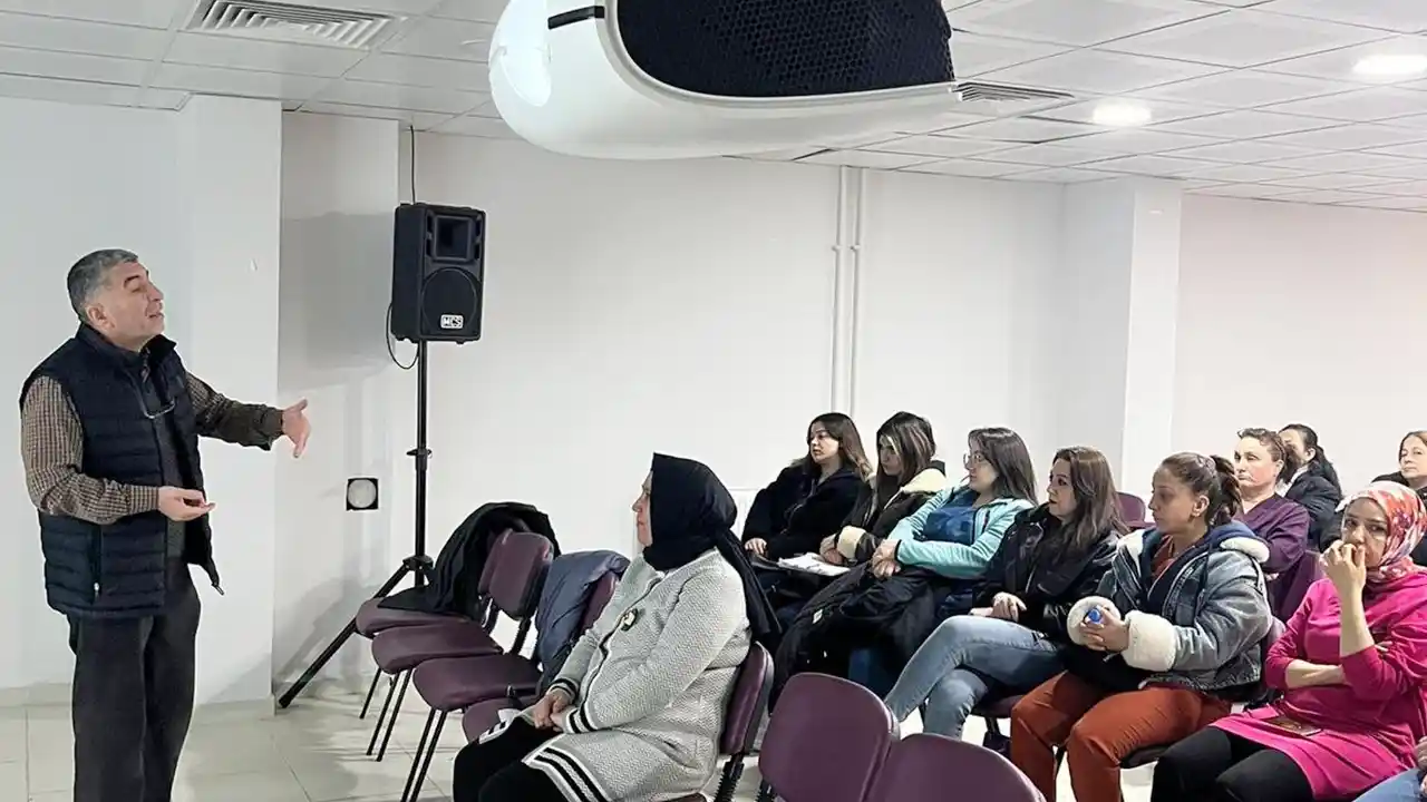 Uşak Üniversitesi’nden Huzurevi Personeline Özel Eğitim