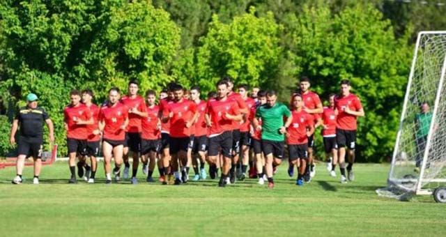 UŞAKSPOR, 1461 TRABZON MAÇINDAN ÜÇ PUAN BEKLİYOR