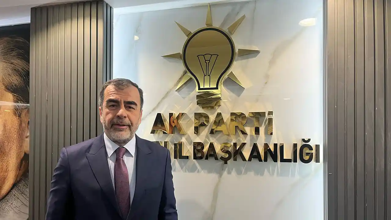 AK Parti Aydın İl Başkanı Erdem'den Efeler Belediyesine "maaş krizi" göndermesi