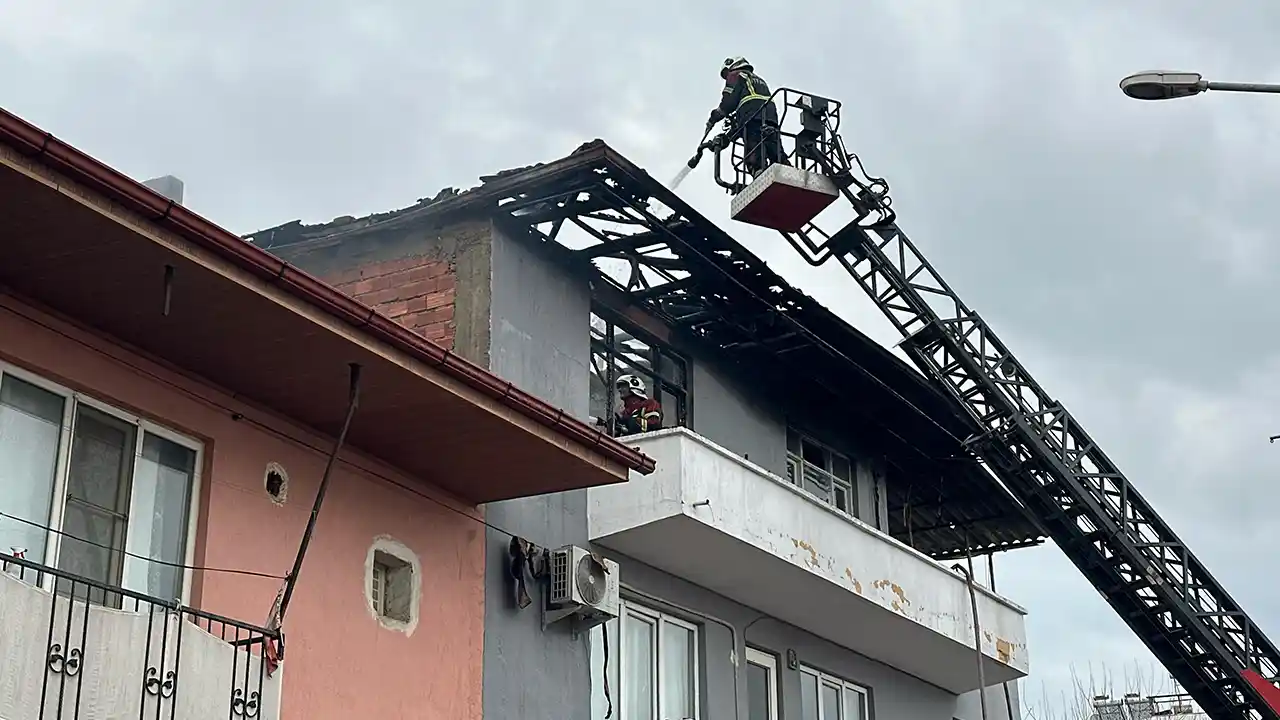 Nazilli'de evde çıkan söndürüldü