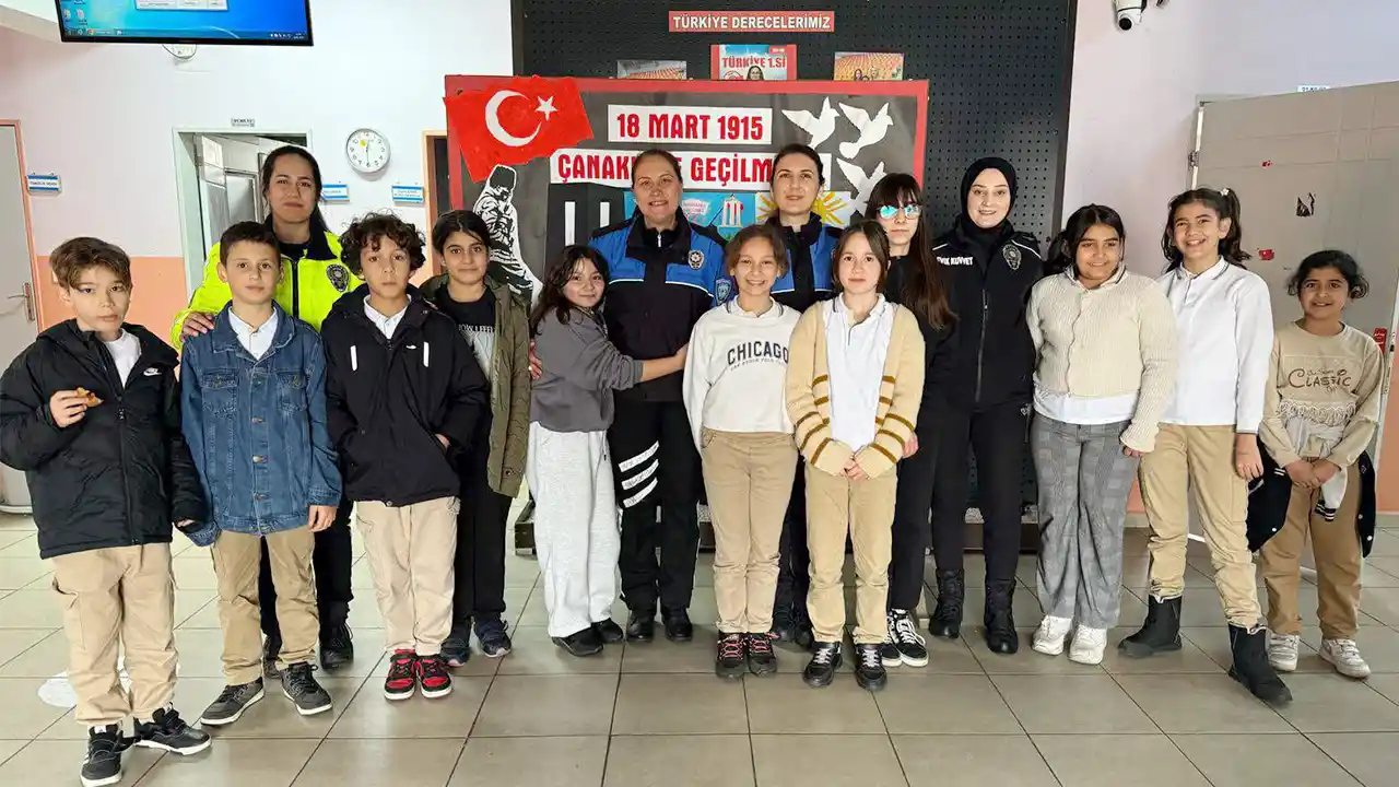 Akhisar'da minik öğrencilerden kan bağışı kampanyası