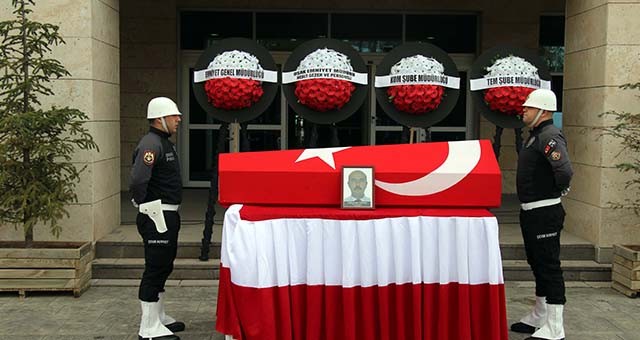 Kalp Krizi Sonucu Yaşamını Yitiren Polis Memuru İçin Tören Düzenlendi