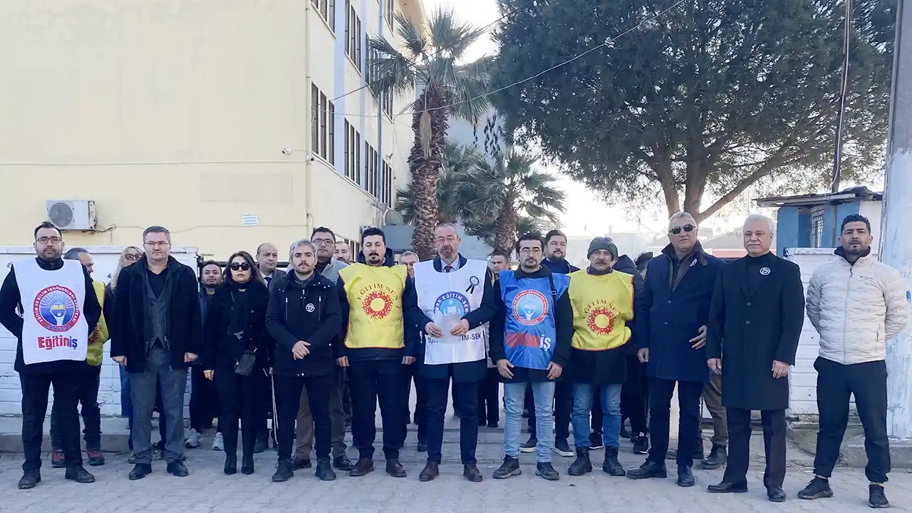 Manisa'da okulda öğretmenin darbedilmesiyle ilgili 2 kişi tutuklandı