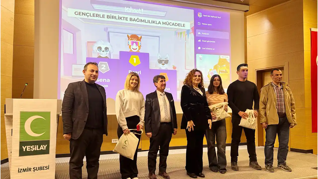 İzmir'de bağımlılıkla mücadele eğitimi düzenlendi
